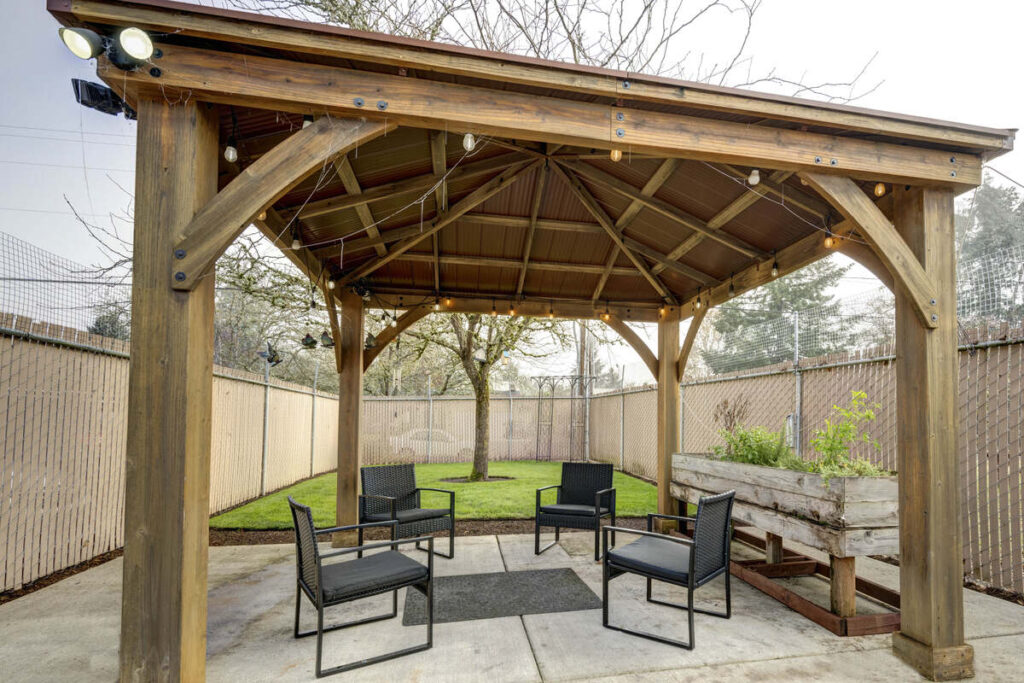 Blue Haven Memory Care | Patio Seating